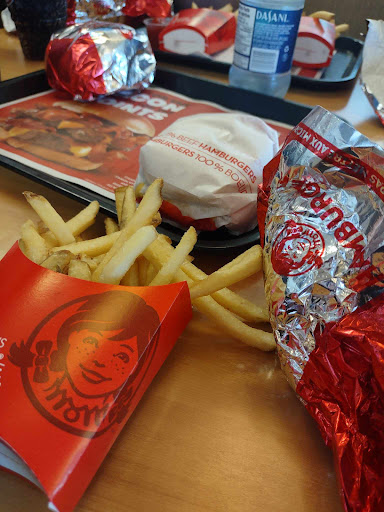 Photo of Wendy's - 59 Highway 11b, Temiskaming Shores, ON P0J 1P0